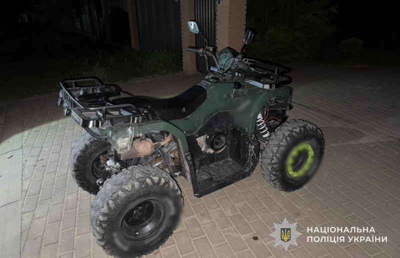 На Яворівщині 10-річний хлопчик на квадроциклі збив пішохода