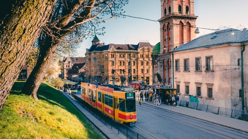 На одній з локацій на вулиці Підвальній у Львові заборонять паркування