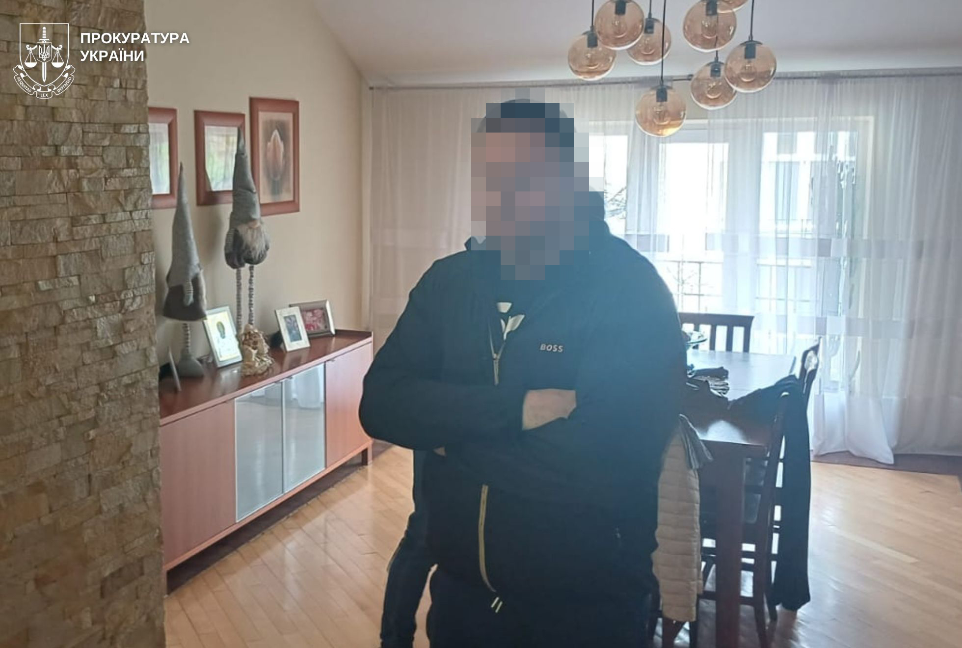 “Допомагали” оформити виплати: у Львові викрили шахраїв, які ошукали вдову військового