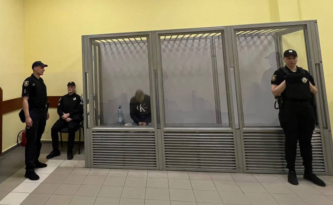 У Львові заарештували чоловіка, який взяв у заручниці 13-річну дівчинку