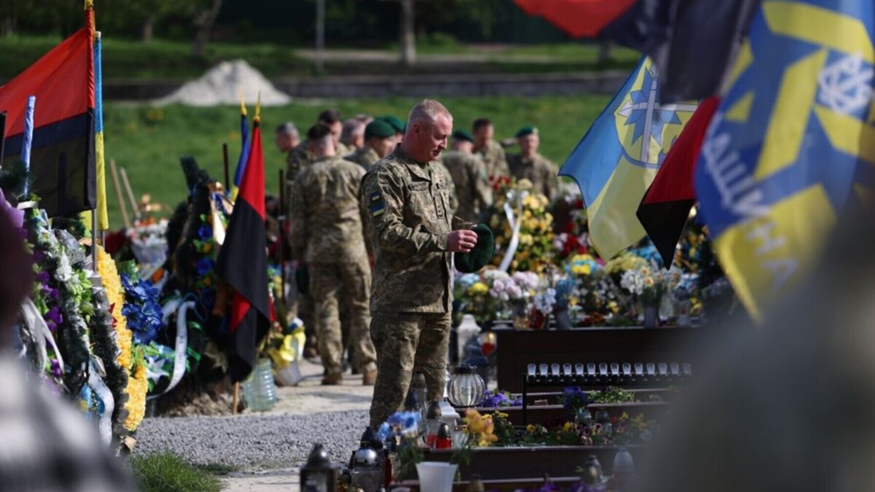 У субота на Личаківському кладовищі помоляться за полеглих Захисників