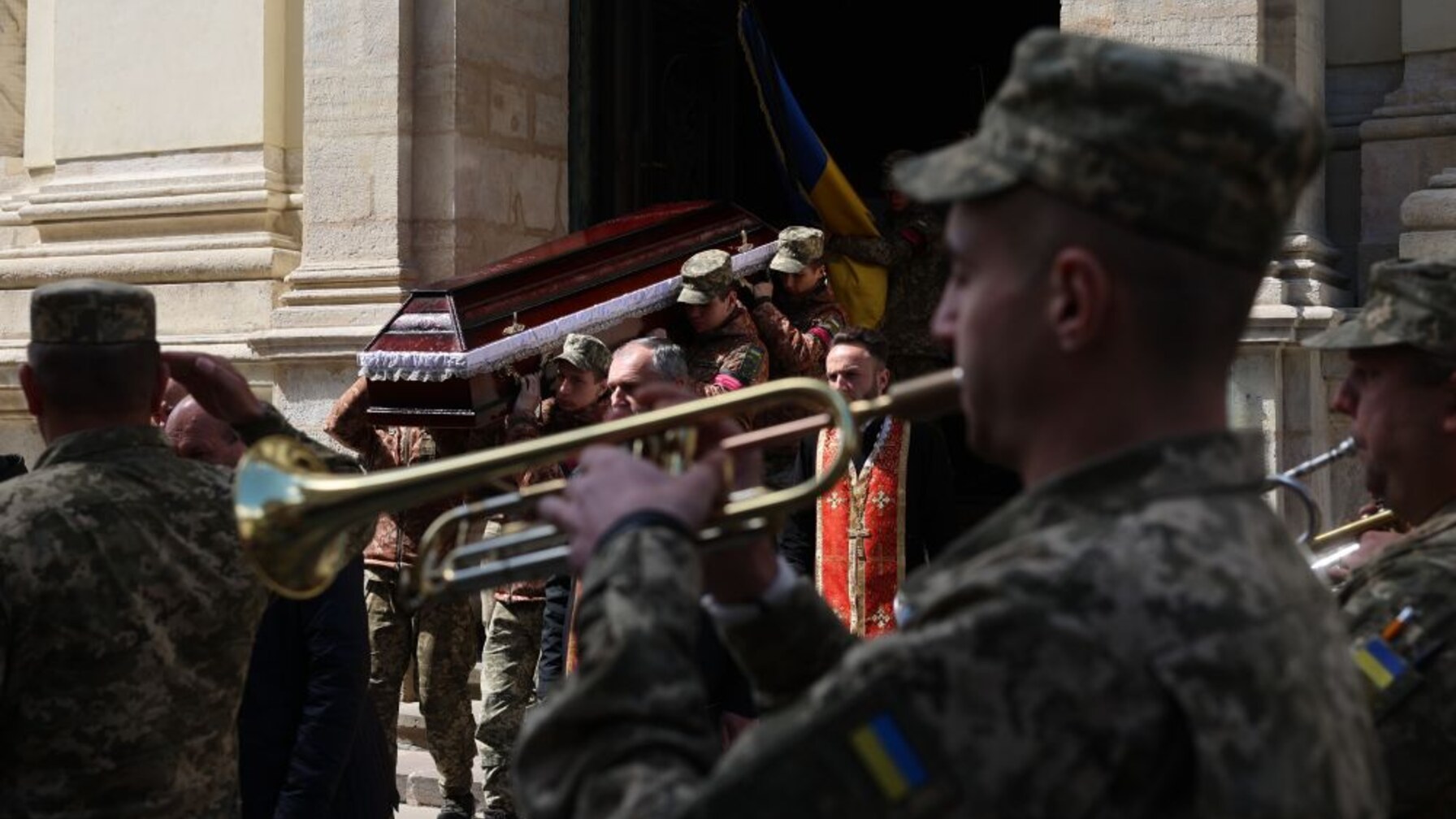 Сьогодні у Львові попрощаються з чотирма полеглими Героями