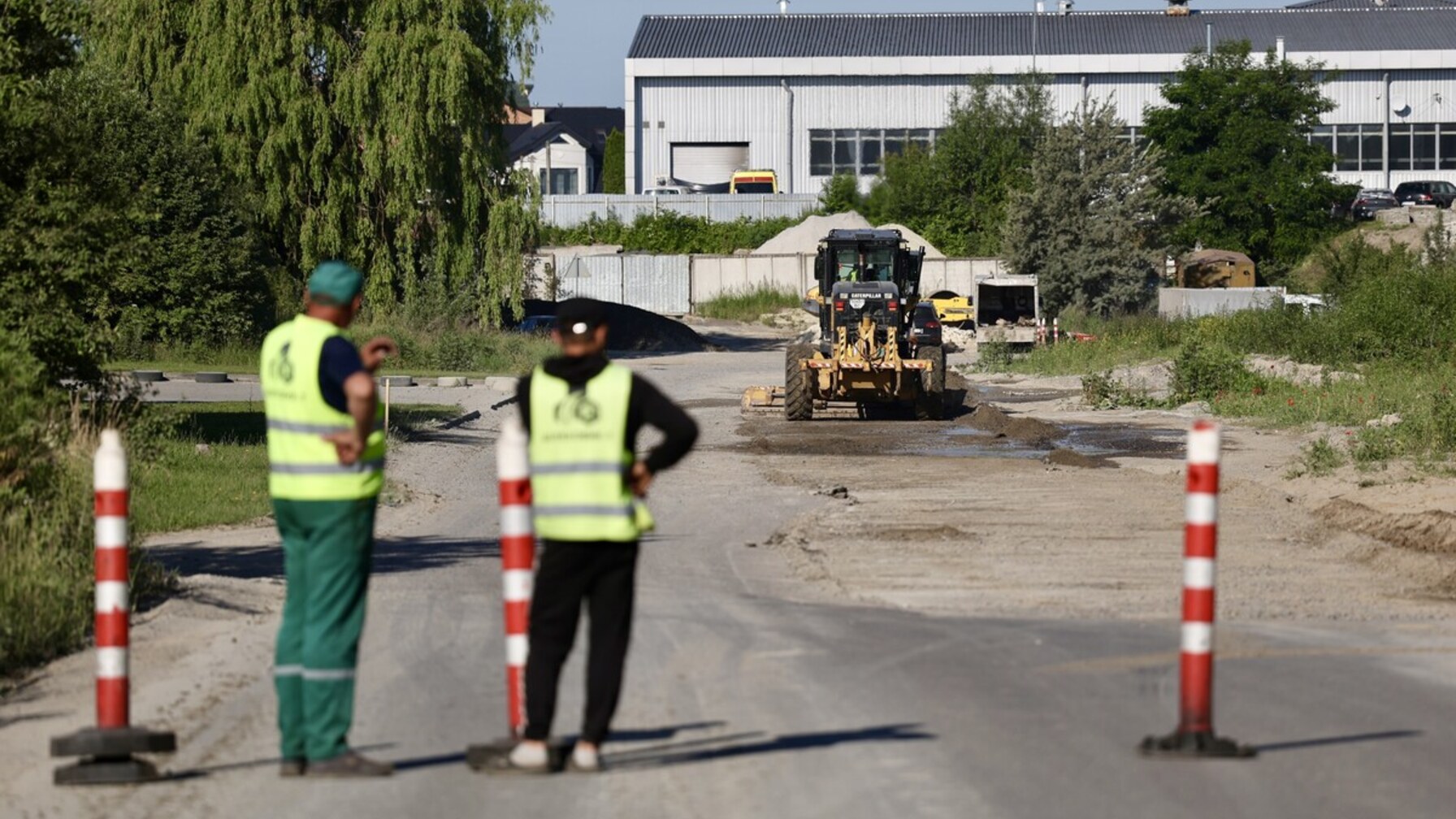Зможе розвантажити Городоцьку: у Залізничному районі триває ремонт вулиці