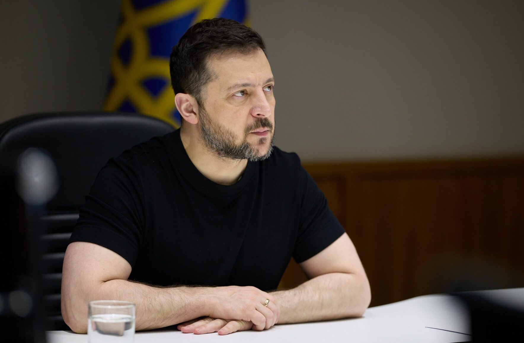 “Я пропоную вам зустріч”: Зеленський написав листа до путіна. Як відреагували у Кремлі?