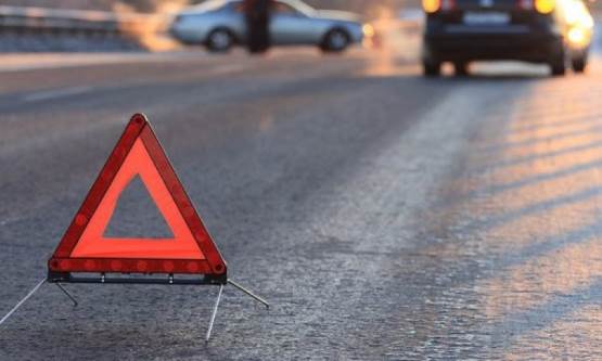 На Львівщині 17-річний мотоцикліст не впорався з керуванням та з’їхав у кювет