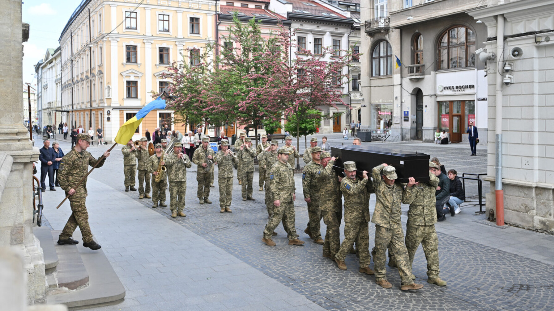 У вівторок Львів попрощається з чотирма полеглими Героями