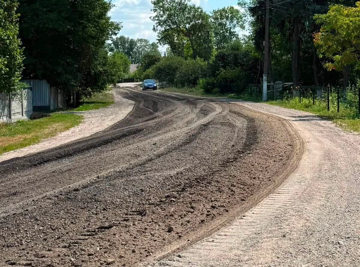 На Золочівщині розпочали ремонт дороги місцевого значення