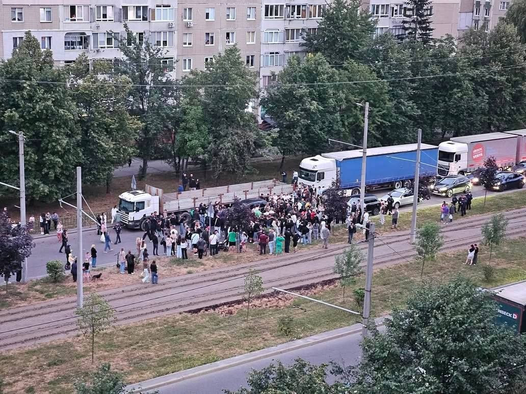 Чоловіка направили на проходження ВЛК: Львівський обласний ТЦК та СП прокоментував сутичку на Сихові