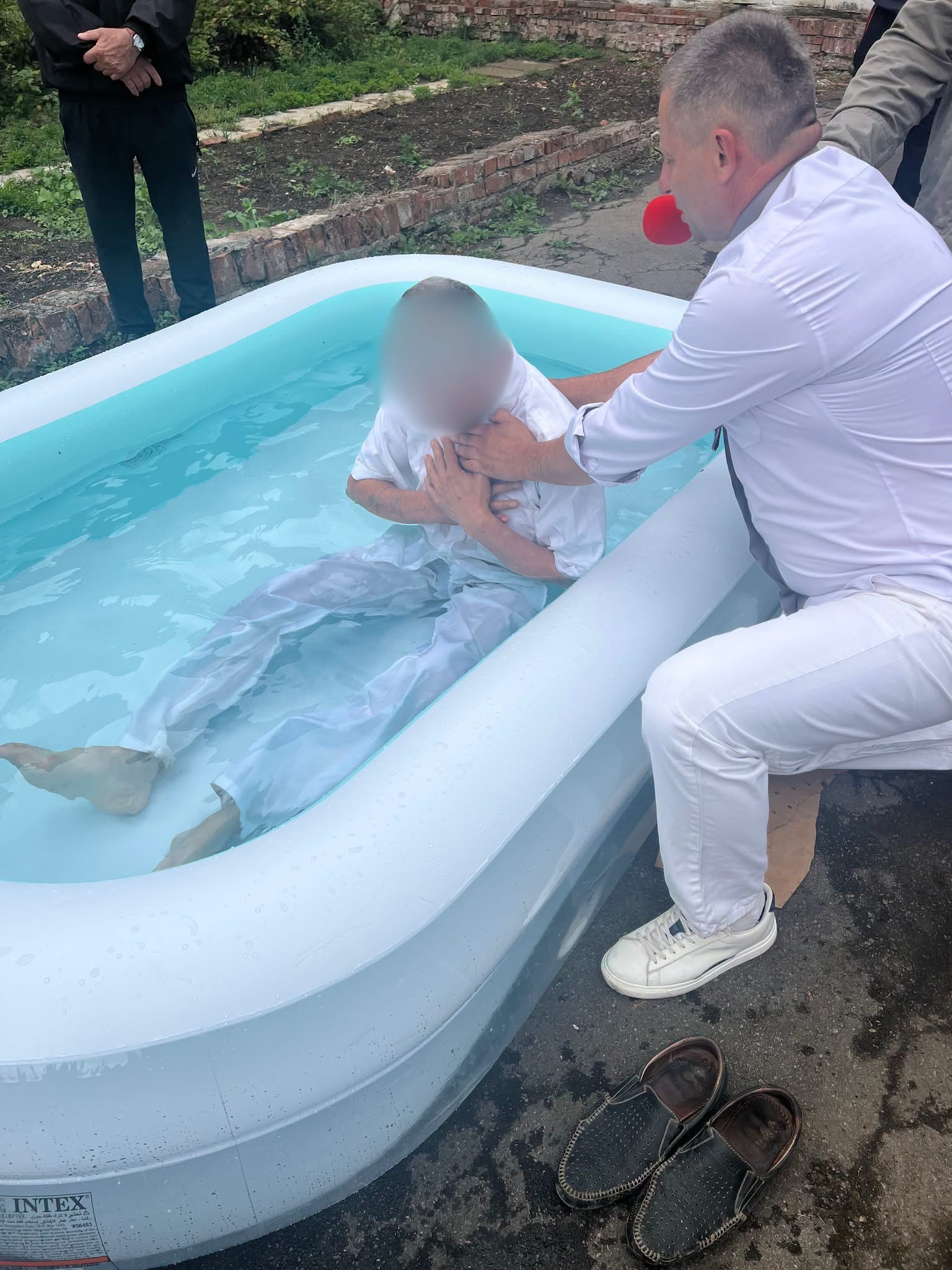 У Дрогобицькій колонії провели обряд водного хрещення для засуджених