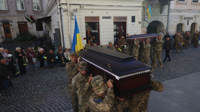 Львів попрощається з трьома Захисниками України
