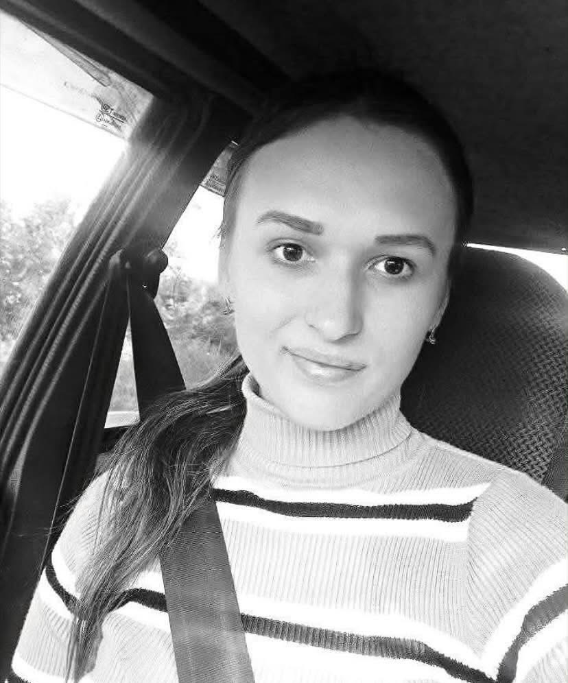 25-річна вдова загиблого в теракті нацгвардійця померла після ДТП біля Бібрки