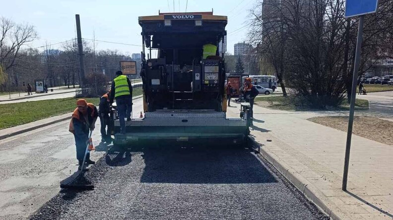 На вулиці Зеленій у Львові сьогодні обмежать рух через ремонт дороги