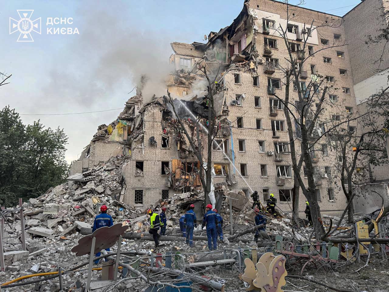 росія вночі масовано атакувала Київ та область: є загиблі та десятки постраждалих