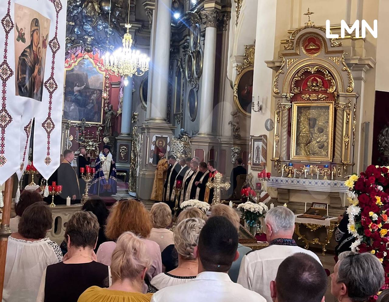 У львівському соборі Святого Юрія розпочалася молитва з нагоди Дня медичного працівника (ВІДЕО)