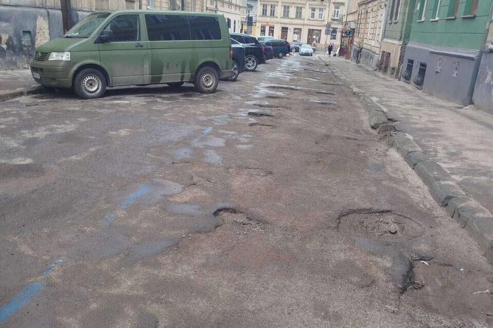 Одну з вулиць Залізничного району Львова закриють для руху до 4 серпня