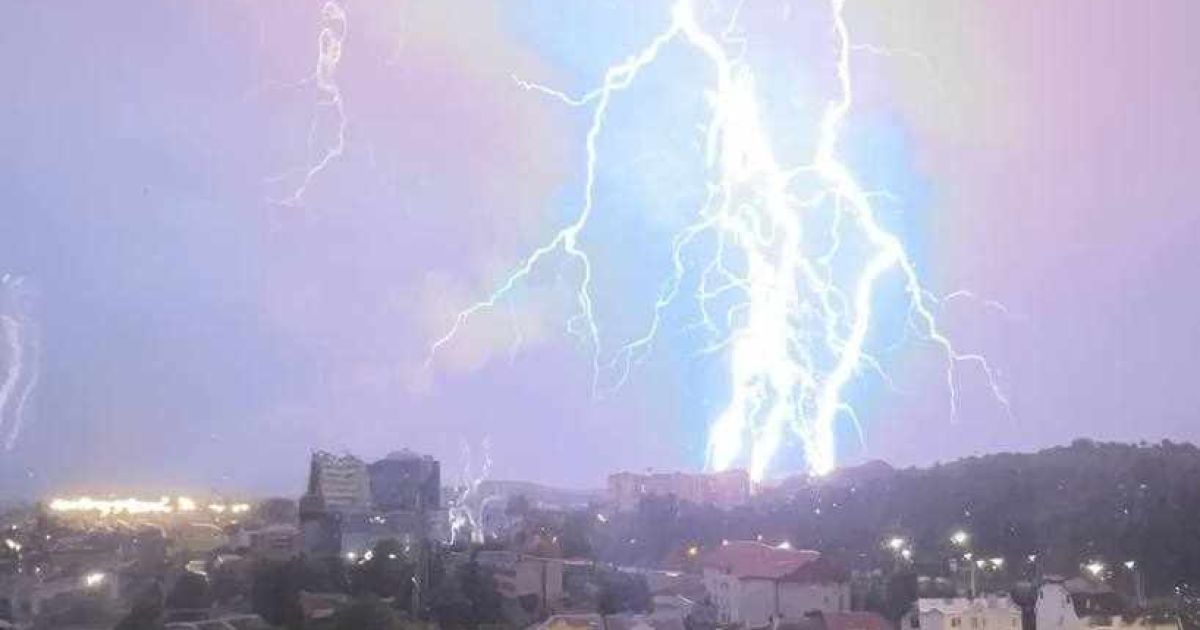 Погода різко зміниться: Львівщину накриють грози, зливи та шквали