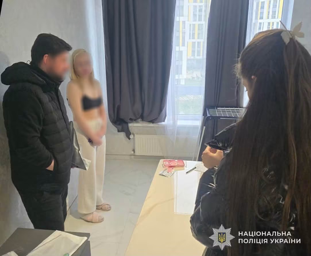 У Львові судитимуть двох сестер за сексуальну експлуатацію неповнолітньої